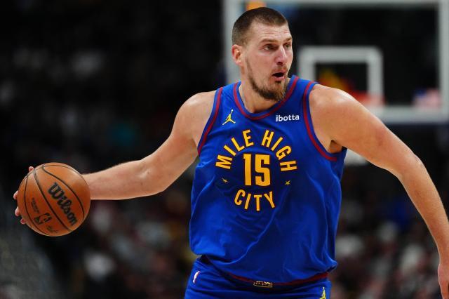 星空app官方下载-美媒NBA首月评奖：约基奇MVP 库詹杜分列一二三阵